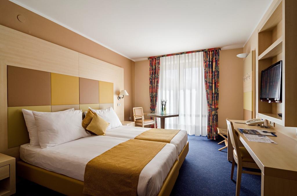 Hotel Delfin 이졸라 객실 사진